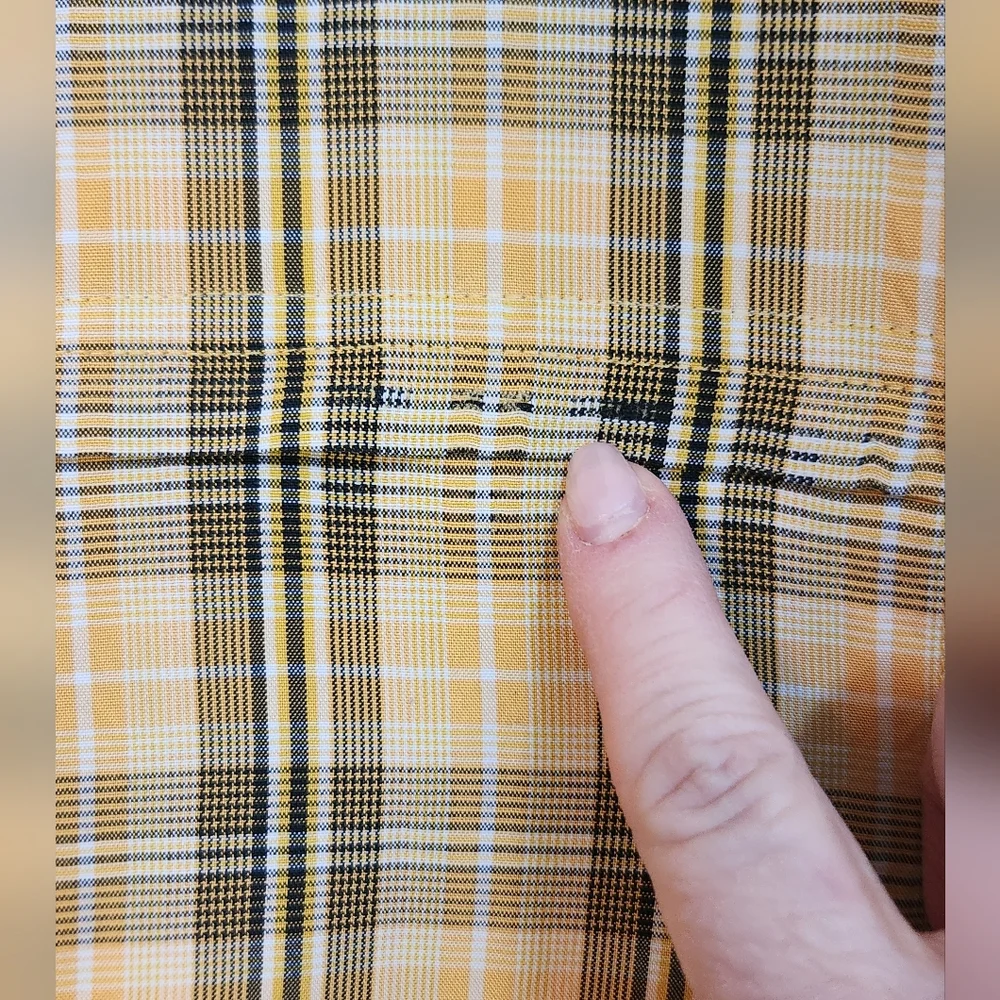 The North Face Men's Yellow‎ and Black Short Sleeve Outdoor Shirt, Size XL